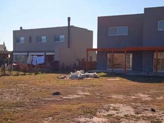 Foto 1 de Venta Casa - San Gabriel- 5 amb, Villanueva Nordelta