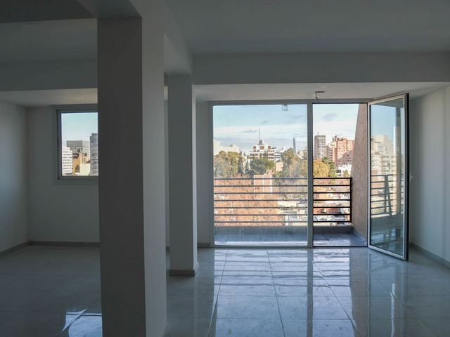 DPTO 2 DORMI CON COCHERA EN VENTA | ENTRE RÍOS 246