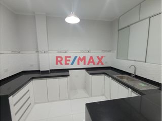 Foto 6 de Departamento En Preventa En La Urb. Los Sauces 3Er Piso Con Ascensor - 303