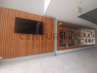 Rento oficina en edificio Gaia Eloy Alfaro y Amazonas