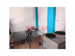 Foto 4 de Descubre todas las ventajas que ofrece:
•	50 m2 aprox de área
•	Altura de 3 metros (mayor a la convencional)
•	Estratégicamente ubicado en la Av. S