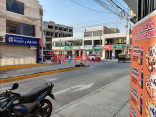 Foto 16 de Descubre todas las ventajas que ofrece:
•	50 m2 aprox de área
•	Altura de 3 metros (mayor a la convencional)
•	Estratégicamente ubicado en la Av. S