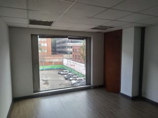 Foto 1 de oficina en arriendo en chico. Cod A1400