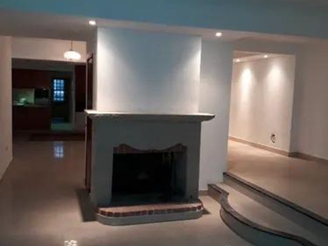 Casa -Magnifica Propiedad en  La Perla Norte