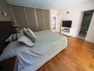 PH tipo casa de 4 ambientes   dependencia con hermoso jardin con parrilla en el barrio de Nuñez