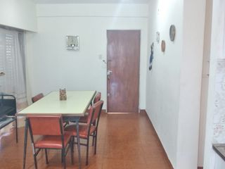 Departamento en venta Santa Teresita, 2 dormitorios, cocina, comedor, baÃ±o, terraza, 4Â° piso.