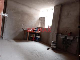 Foto 7 de CASA EN VENTA - LOTE DE 499 M²*

*Características del Terreno:*
- Área total del lote: 499 m²
- Excelente ubicación con amplias posibilidades de d