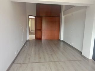 Casa Duplex en arriendo Envigado Sector Loma del Esmeraldal