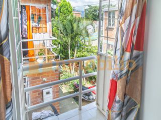 Foto 9 de En venta cómoda casa en el Barrio La Feria