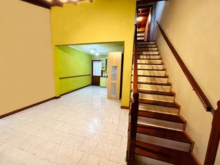 VENTA PH AL FRENTE 3 AMB. CON PATIO