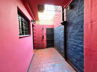VENTA PH AL FRENTE 3 AMB. CON PATIO