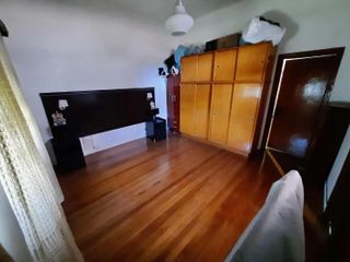 Casa en venta - 3 Dormitorios 2 Baños - Cochera - 142Mts2 - Wilde, Avellaneda