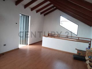 Foto 32 de En venta casa  en Monteserrin