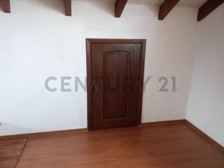 Foto 31 de En venta casa  en Monteserrin