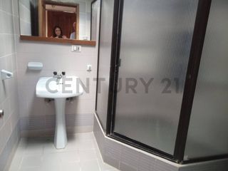 Foto 22 de En venta casa  en Monteserrin