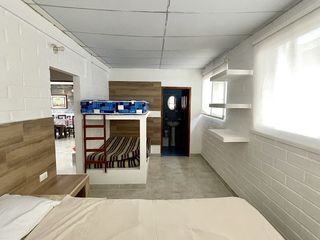 Punta Blanca, casa con vista al mar y en condominio privado, en alquiler.