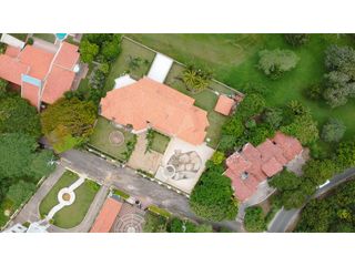 SE VENDE CASA MANSION DE LUJO EN LAGOS DEL CAUJARAL