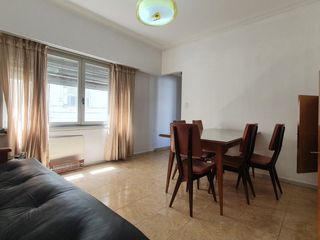 Alquiler temporario - Dos ambientes interno con lavadero - Av Colón  2318