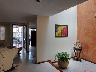 Foto 6 de En venta Linda Casa Portales del norte