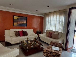 Foto 1 de En venta Linda Casa Portales del norte