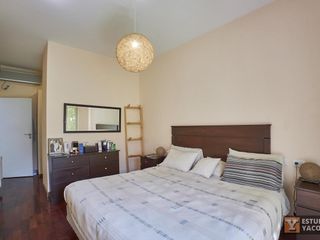 Casa en venta - 3 dormitorios 2 baños - Cochera - 205mts2 - La Plata [FINANCIADO]