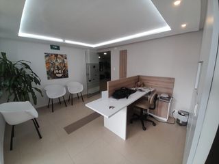Foto 12 de CONSULTORIO EN ARRIENDO LOS ROSALES