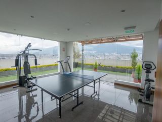EDIFICIO BARÚ: Hermoso departamento en arriendo, de 2 habitaciones, totalmente amoblado, de lujo, con vista privilegiada y balcón con pérgola