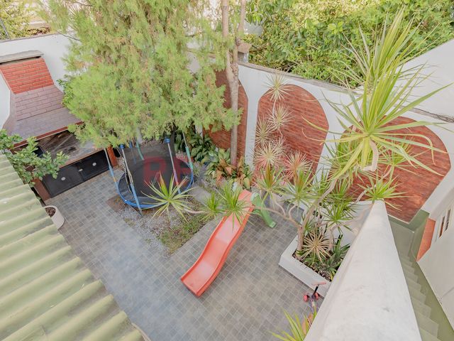 Venta casa 7 ambientes Flores USAB2
