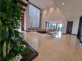 Foto 8 de Casa en Arriendo Las Palmas Medellín
