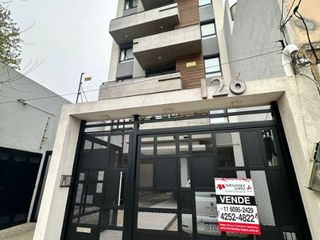 Foto 1 de Semipiso en venta en Bernal Centro