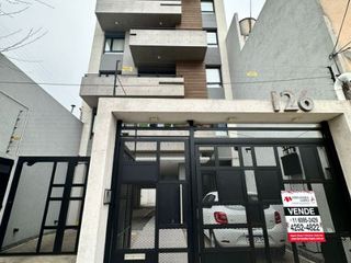 Foto 2 de Semipiso en venta en Bernal Centro