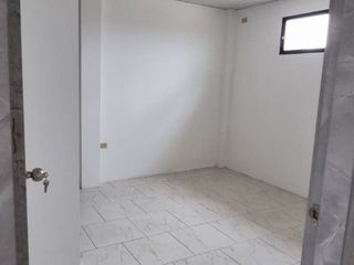 Foto 10 de VENTA DE LINDA CASA EN MUCHO LOTE 1