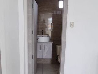 Foto 11 de VENTA DE LINDA CASA EN MUCHO LOTE 1