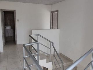 Foto 8 de VENTA DE LINDA CASA EN MUCHO LOTE 1