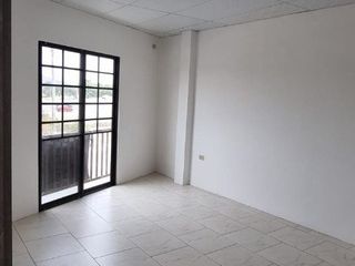 Foto 12 de VENTA DE LINDA CASA EN MUCHO LOTE 1