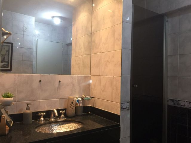 PISO 4 AMBIENTES DOBLE BALCÓN + PATIO