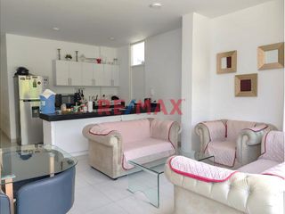Foto 2 de 📍 Ubicación: Urbanización Corales, Departamento N° 202, Mz M – Segundo Piso
📏 Área total: 101.51 m²

Descubre este hermoso departamento con excelen