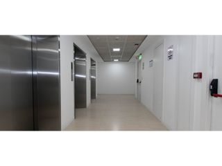 Foto 13 de NORTE DE GUAYAQUIL, 100 BUSINESS PLAZA oficina de 41 m2 a estrenar