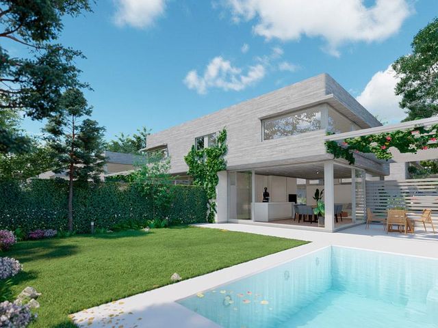 Casa 3 dormitorios con pileta - Funes