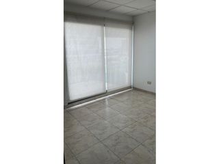 Foto 12 de Edificio Professional Center se vende oficina 70 m2