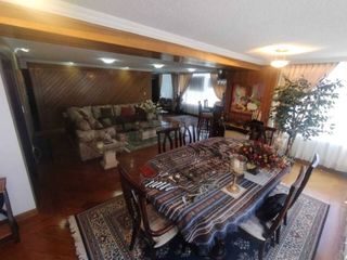 EN VENTA DEPARTAMENTO DE 192 MTS FRENTRE A LA CAROLINA AV. DE LOS SHIRYS