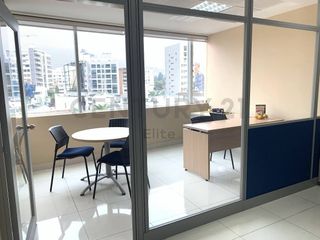 Vendo oficina 54m2 piso alto con vista sector La Paz