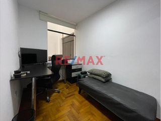 Foto 3 de ✨¡Oportunidad única para vivir en la zona más exclusiva de Trujillo!✨

🏠 Te presentamos este acogedor y amplio departamento ubicado en Los Tulipanes