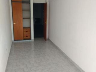 Departamento en venta - 2 dormitorios 1 baño - 53mts2 totales - La Plata