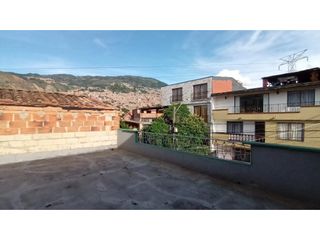 Apartamento en venta, Toscana, Medellín