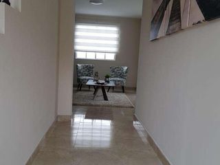 Foto 5 de Venta de Casa Modelo Acuarela en la Urb. Casa Laguna, Samborondon, C.C.Dorado y Plaza Batan