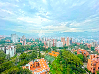 Venta de Apartamento en El Poblado transversal superior - Medellin.