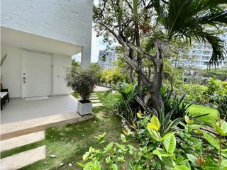 Foto 4 de CASA EN EXCLUSIVO CONJUNTO CERRADO FRENTE AL MAR