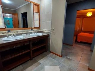 Foto 5 de Chalet en alquiler en Carilo
