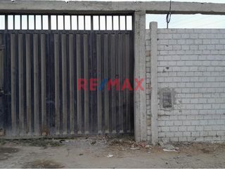 Foto 2 de ¡Alquila tu espacio ideal ya!
Terreno Comercial de 200 m2 en plena Av. Industrial - La Encalada, a dos cuadras del ovalo la marina.
Perfecto para la